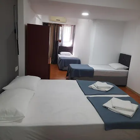 Pensión Ephesian & Kusadasi