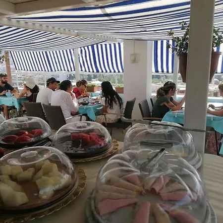 Pensión Ephesian & Kusadasi